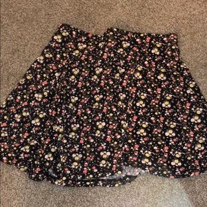 Floral mini skirt